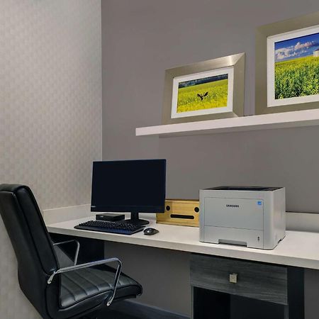 Hampton Inn & Suites Belleville Eksteriør bilde