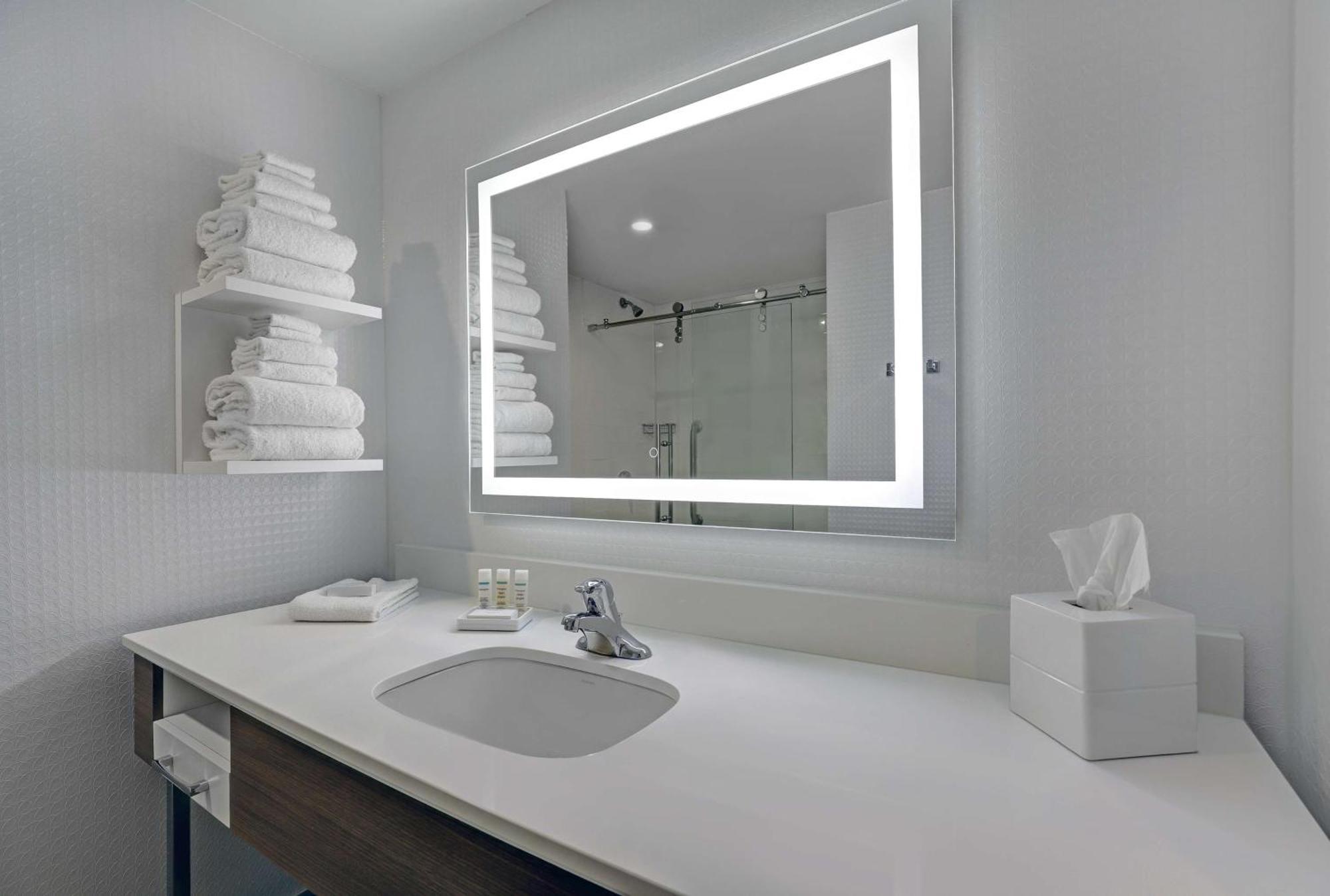 Hampton Inn & Suites Belleville Eksteriør bilde